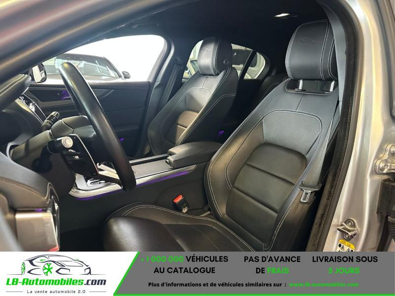 Jaguar XE 180 ch BVA AWD 2020 Jaguar XE 180 ch BVA AWD  occasion à Beaupuy