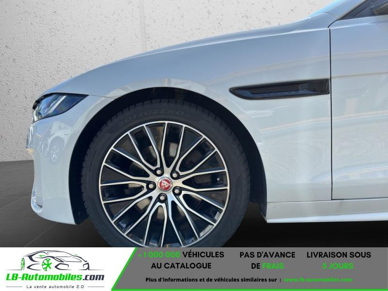 Jaguar XE 180 ch BVA AWD 2020 - photo n°14 Jaguar XE 180 ch BVA AWD  occasion à Beaupuy - photo n°14