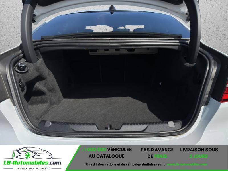 Jaguar XE 180 ch BVA AWD 2020 - photo n°13 Jaguar XE 180 ch BVA AWD  occasion à Beaupuy - photo n°13
