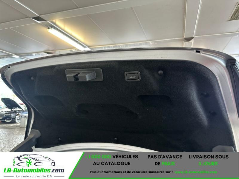 Jaguar XE 180 ch BVA AWD 2020 - photo n°17 Jaguar XE 180 ch BVA AWD  occasion à Beaupuy - photo n°17