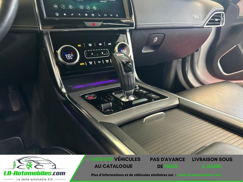 Jaguar XE 180 ch BVA AWD 2020 - photo n°12 Jaguar XE 180 ch BVA AWD  occasion à Beaupuy - photo n°12