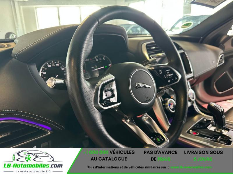 Jaguar XE 180 ch BVA AWD 2020 - photo n°9 Jaguar XE 180 ch BVA AWD  occasion à Beaupuy - photo n°9