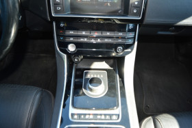 Jaguar XE 2.0D 180CH BUSINESS BVA8  occasion  Toulouse - photo n7