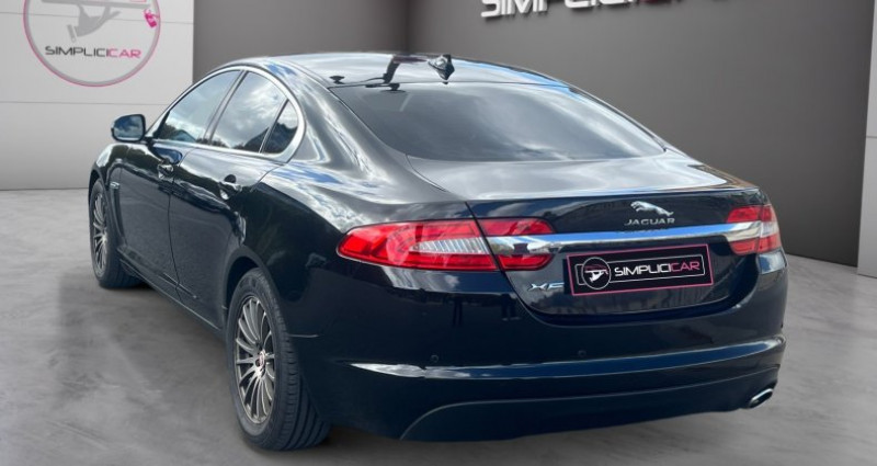 Jaguar XF 2.2 D - 163 British Edition A 2014 - photo n°5 Jaguar XF 2.2 D - 163 British Edition A  occasion à PARIS - photo n°5