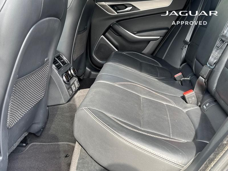 Jaguar XF D200 MHEV R-Dynamic SE BVA8 RWD 2021 - photo n°10 Jaguar XF D200 MHEV R-Dynamic SE BVA8 RWD  occasion à Barberey-Saint-Sulpice - photo n°10