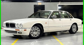 Jaguar XJ , garage GOOD TIMERS  LYON