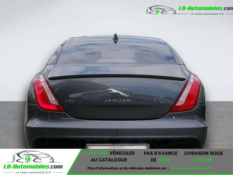 Jaguar XJ 300 ch Diesel BVA 2018 - photo n°6 Jaguar XJ 300 ch Diesel BVA  occasion à Beaupuy - photo n°6