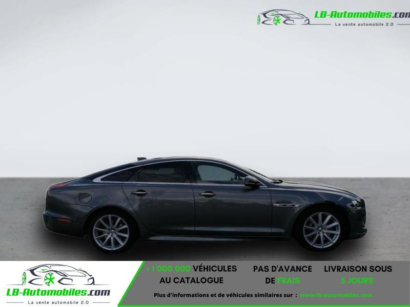 Jaguar XJ 300 ch Diesel BVA 2018 - photo n°5 Jaguar XJ 300 ch Diesel BVA  occasion à Beaupuy - photo n°5