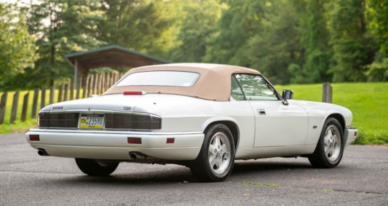 Jaguar XJS  1995 - photo n°4 Jaguar XJS   occasion à LYON - photo n°4