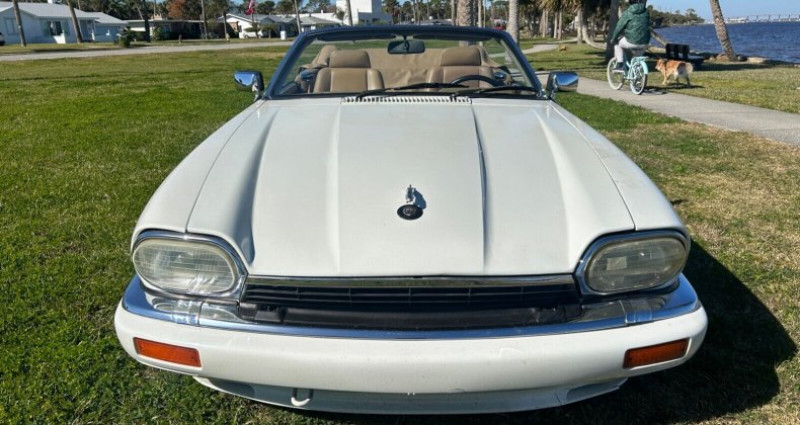 Jaguar XJS  1994 - photo n°3 Jaguar XJS   occasion à LYON - photo n°3