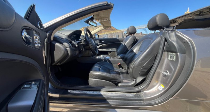 Jaguar XK Coupe 5.0 V8 - 385 Portfolio A 2011 - photo n°2 Jaguar XK Coupe 5.0 V8 - 385 Portfolio A  occasion à PARIS - photo n°2