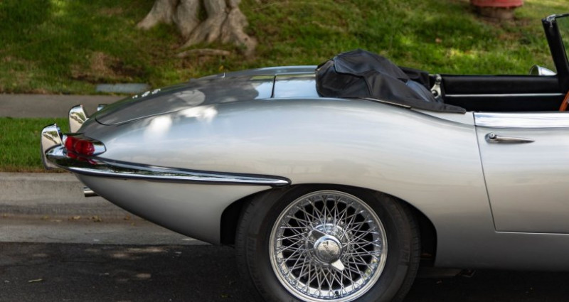Jaguar XK E-Type Series I 4.2L 5 spd Roadster  occasion � LYON - photo n�5