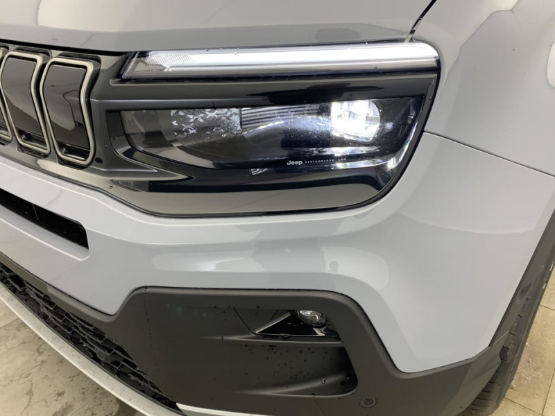 Jeep Avenger 1.2 Turbo T3 100 ch Summit 2025 - photo n°15 Jeep Avenger 1.2 Turbo T3 100 ch Summit  occasion à SAINT-GREGOIRE - photo n°15