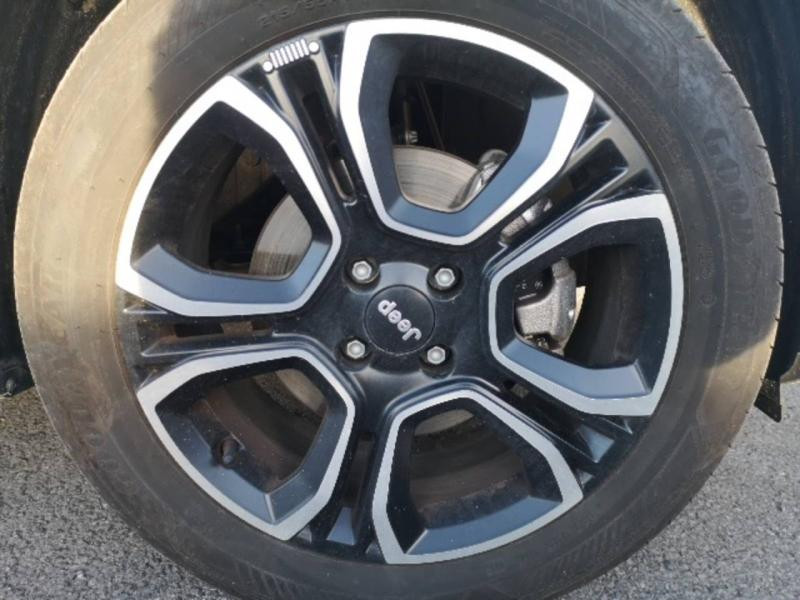 Jeep Avenger 1.2 Turbo T3 100ch MHEV Summit BVR6 eHybrid  occasion � Saint-Maximin - photo n�12