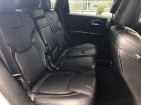 Jeep Cherokee 3,2L V6 Pentastar 272 BVA  occasion  Beaupuy - photo n9