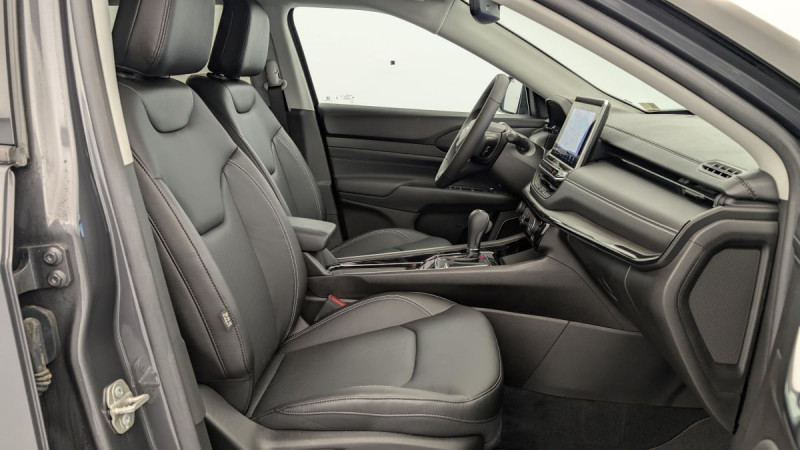 Jeep Compass 1.3 PHEV T4 240 ch 4xe eAWD S 2023 - photo n°9 Jeep Compass 1.3 PHEV T4 240 ch 4xe eAWD S  occasion à SAINT-GREGOIRE - photo n°9