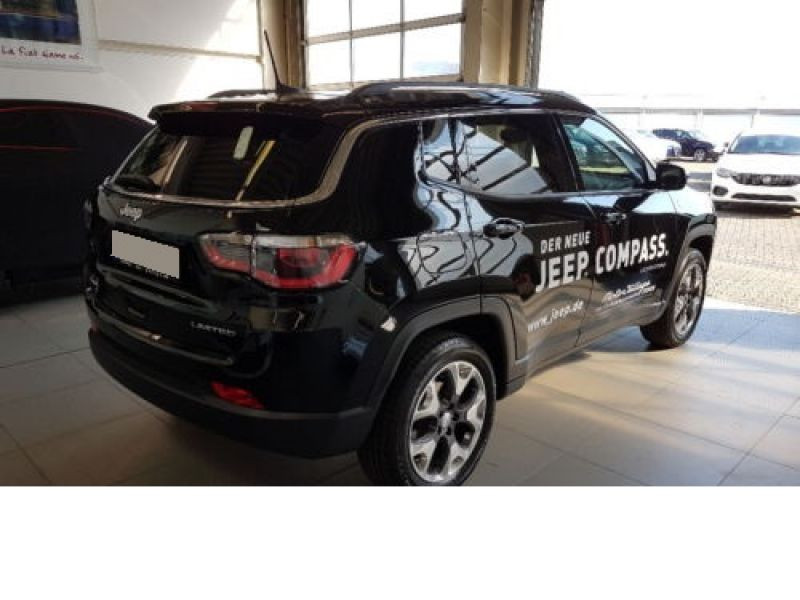 Jeep Compass 2.0 MultiJet 140 ch  occasion à Beaupuy - photo n°3