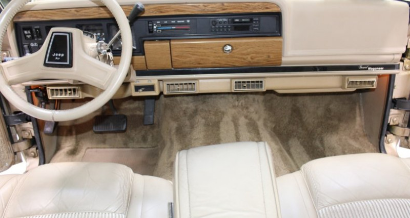 Jeep Grand Cherokee Wagoneer 1989 - photo n°7 Jeep Grand Cherokee Wagoneer  occasion à LYON - photo n°7