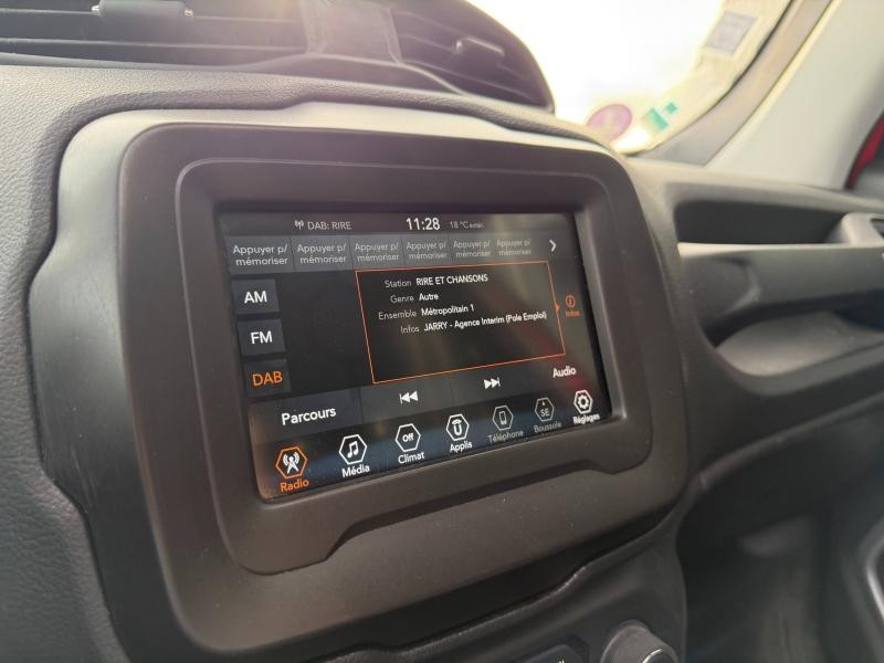 Jeep Renegade 1.0 GSE T3 120ch Quiksilver Edition - Toit ouvrant 2019 - photo n°17 Jeep Renegade 1.0 GSE T3 120ch Quiksilver Edition - Toit ouvrant  occasion à SAINT-GREGOIRE - photo n°17