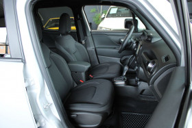 Jeep Renegade 1.3 240 ch PHEV BVA 4xe eAWD  occasion  Beaupuy - photo n7