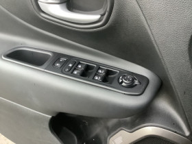 Jeep Renegade 1.5 Turbo T4 130 ch BVR7 e-Hybrid Altitude  occasion  Ganges - photo n17