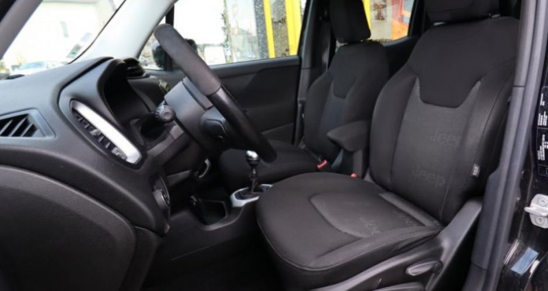 Jeep Renegade 1.6 E-TORQ 110 CH EVO LONGITUDE 2WD START-STOP 2016 - photo n°5 Jeep Renegade 1.6 E-TORQ 110 CH EVO LONGITUDE 2WD START-STOP  occasion à Bourgoin-Jallieu - photo n°5