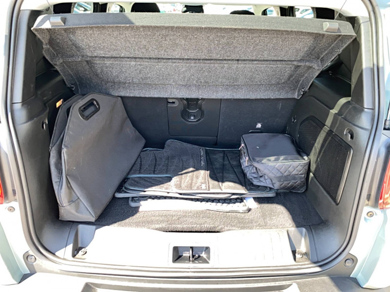 Jeep Renegade Renegade 1.3 Turbo T4 190 ch PHEV AT6 4xe eAWD Upland 5p 2022 - photo n°7 Jeep Renegade Renegade 1.3 Turbo T4 190 ch PHEV AT6 4xe eAWD Upland 5p  occasion à Mérignac - photo n°7