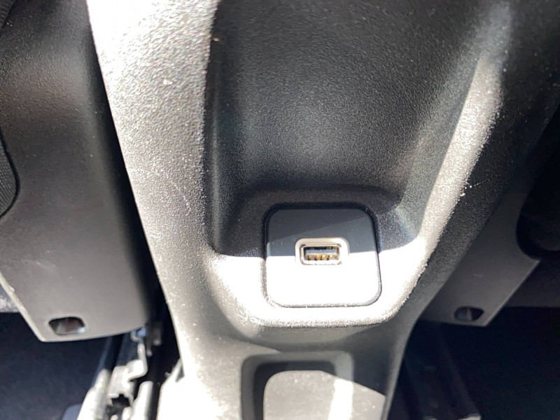 Jeep Renegade Renegade 1.3 Turbo T4 190 ch PHEV AT6 4xe eAWD Upland 5p 2022 - photo n°19 Jeep Renegade Renegade 1.3 Turbo T4 190 ch PHEV AT6 4xe eAWD Upland 5p  occasion à Mérignac - photo n°19