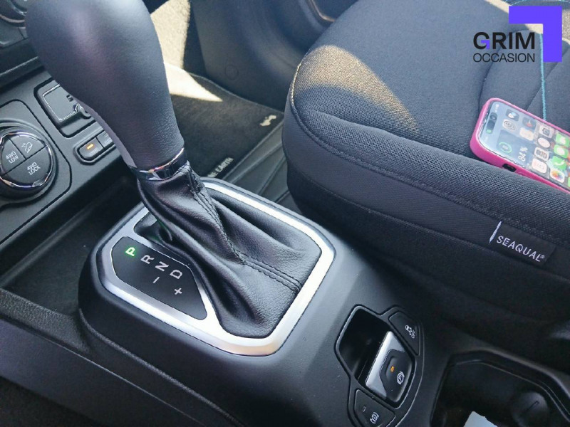 Jeep Renegade Renegade 1.3 Turbo T4 190 ch PHEV AT6 4xe eAWD  occasion  Bziers - photo n10