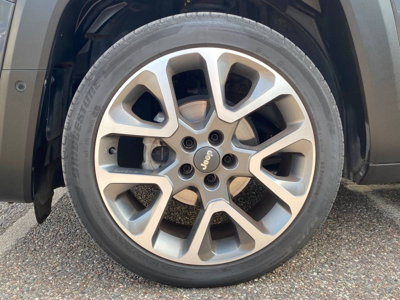 Jeep Renegade Renegade 1.6 I Multijet 130 ch BVM6 S 5p 2022 - photo n°11 Jeep Renegade Renegade 1.6 I Multijet 130 ch BVM6 S 5p  occasion à Mérignac - photo n°11