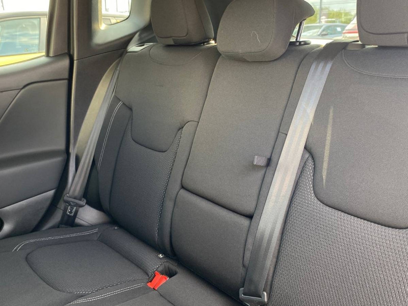 Jeep Renegade Renegade 1.6 I Multijet 130 ch BVM6 S 5p 2022 - photo n°19 Jeep Renegade Renegade 1.6 I Multijet 130 ch BVM6 S 5p  occasion à Mérignac - photo n°19