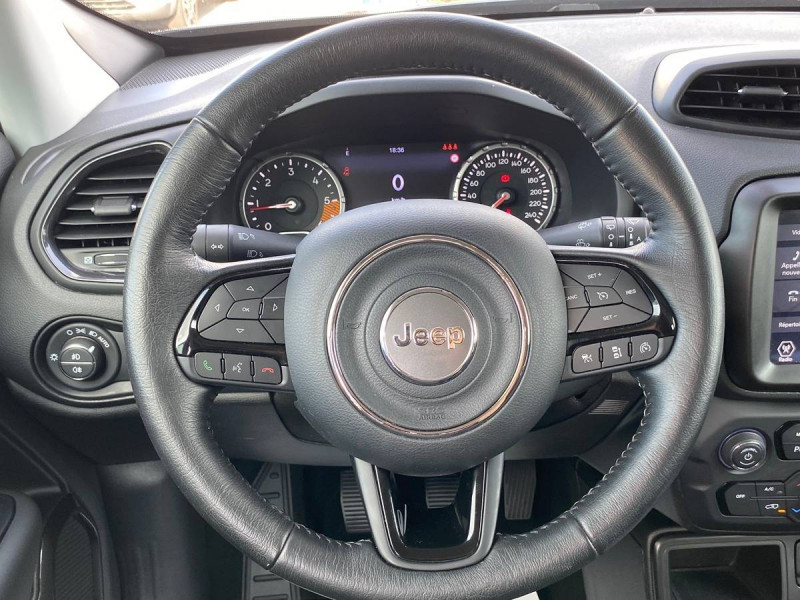 Jeep Renegade Renegade 1.6 I Multijet 130 ch BVM6 S 5p 2022 - photo n°13 Jeep Renegade Renegade 1.6 I Multijet 130 ch BVM6 S 5p  occasion à Mérignac - photo n°13
