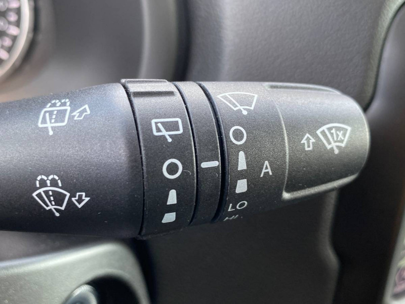 Jeep Renegade Renegade 1.6 I Multijet 130 ch BVM6 S 5p 2022 - photo n°17 Jeep Renegade Renegade 1.6 I Multijet 130 ch BVM6 S 5p  occasion à Mérignac - photo n°17