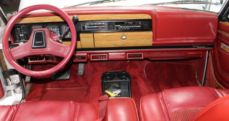 Jeep Wagoneer  1986 - photo n°7 Jeep Wagoneer   occasion à LYON - photo n°7