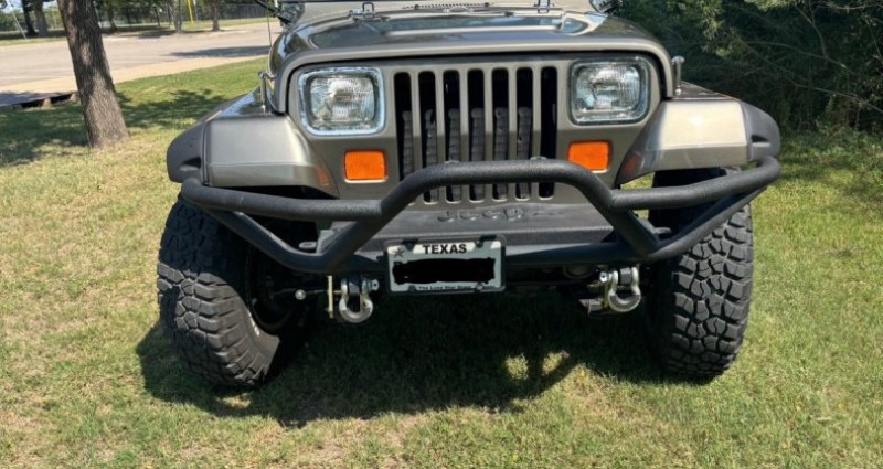 Jeep Wrangler  1989 - photo n°2 Jeep Wrangler   occasion à LYON - photo n°2
