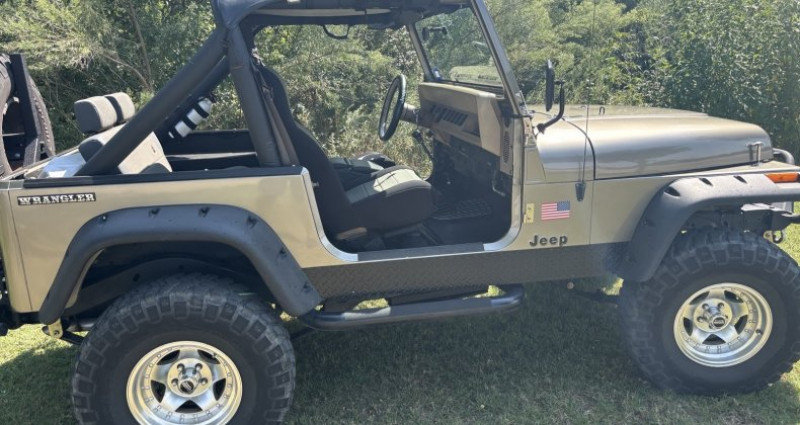 Jeep Wrangler  1989 - photo n°6 Jeep Wrangler   occasion à LYON - photo n°6