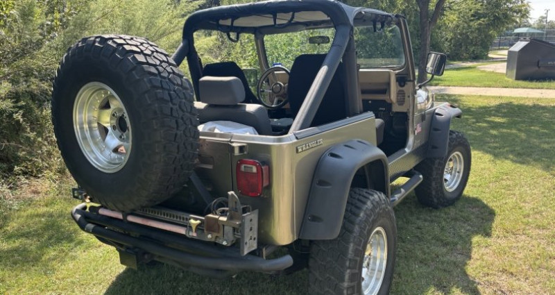 Jeep Wrangler  1989 - photo n°5 Jeep Wrangler   occasion à LYON - photo n°5