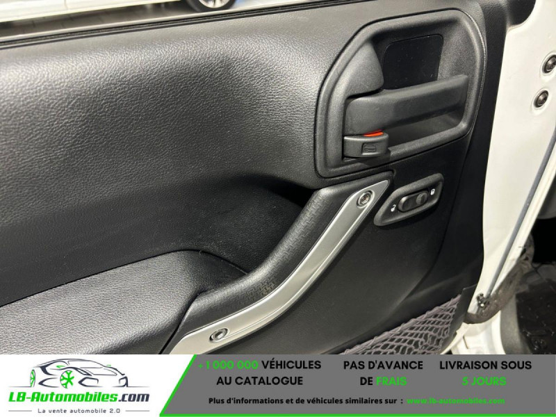 Jeep Wrangler 2.8 CRD 200 - BVA 3 Portes  occasion � Beaupuy - photo n�9