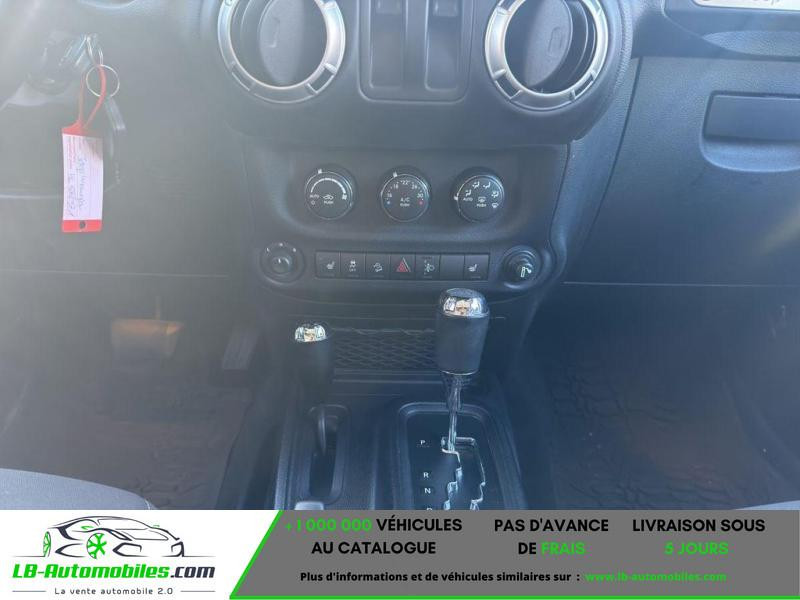 Jeep Wrangler 2.8 CRD 200 - BVA 3 Portes  occasion  Beaupuy - photo n5
