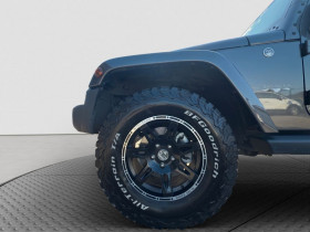 Jeep Wrangler 2.8 CRD 200 - BVA 3 Portes  occasion  Beaupuy - photo n9