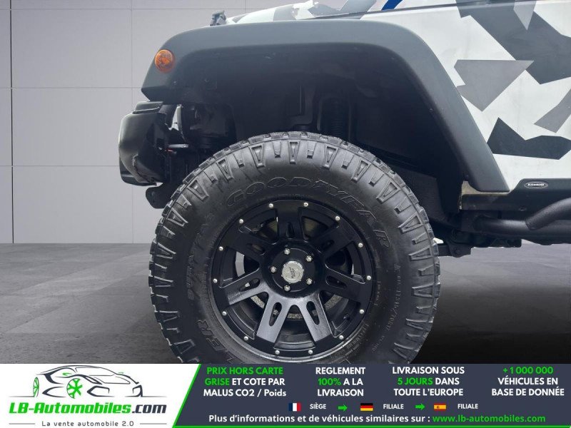 Jeep Wrangler 2.8 CRD 200 - BVA 5 Portes  occasion � Beaupuy - photo n�9
