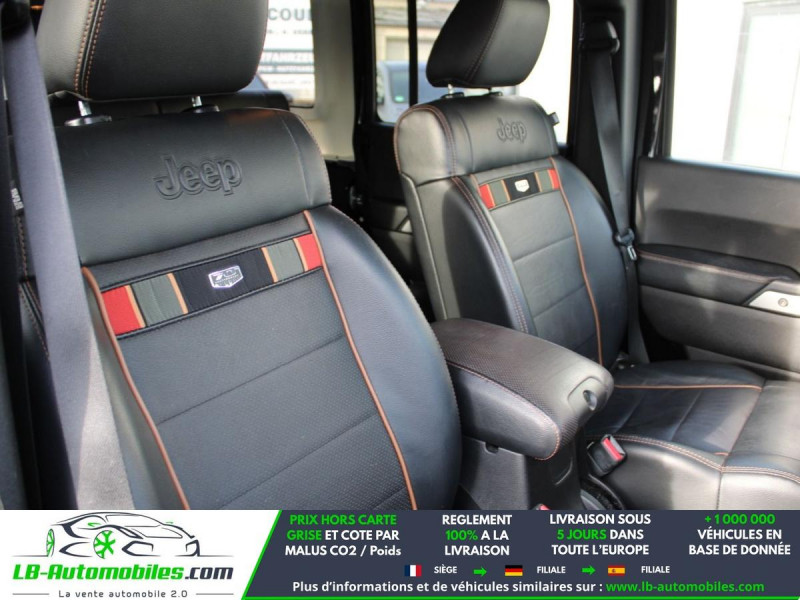 Jeep Wrangler 2.8 CRD 200 - BVA 5 Portes  occasion � Beaupuy - photo n�6