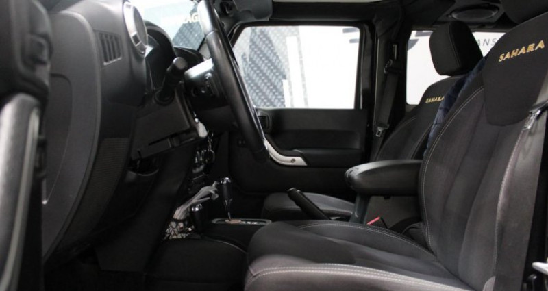 Jeep Wrangler 2.8 CRD 200 Ch BVM6 Sahara 2013 - photo n°7 Jeep Wrangler 2.8 CRD 200 Ch BVM6 Sahara  occasion à Venelles - photo n°7