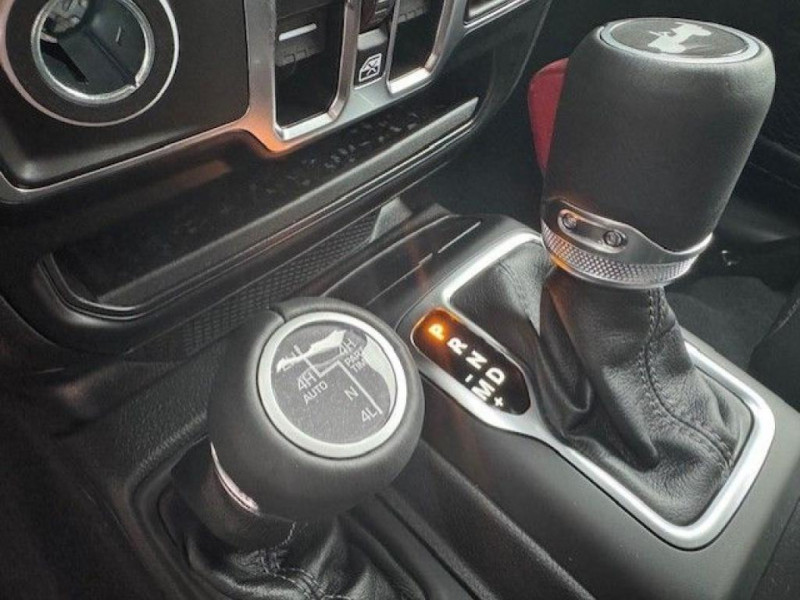 Jeep Wrangler MY24 Sahara 2.0l T-GDI 272PS 4x4 AT8 2025 - photo n°12 Jeep Wrangler MY24 Sahara 2.0l T-GDI 272PS 4x4 AT8  occasion à L'Union - photo n°12