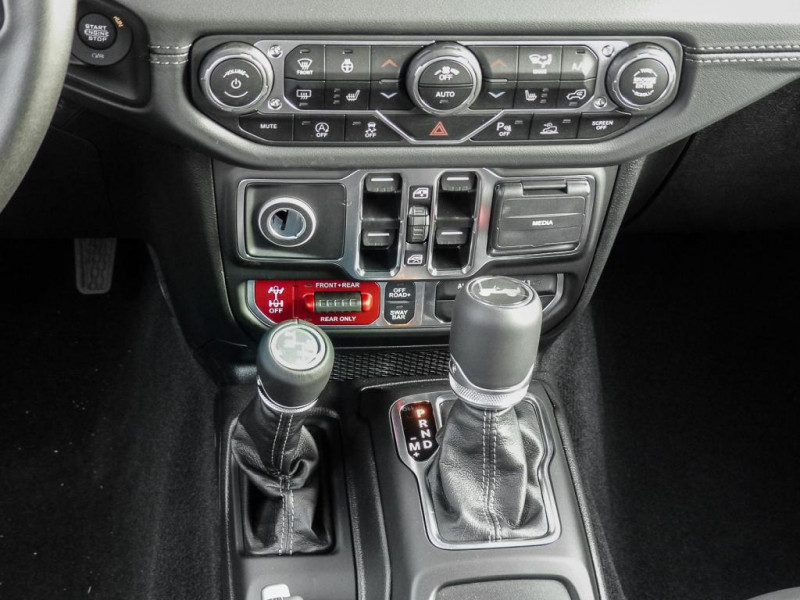 Jeep Wrangler Unlimited ICE MY 25 Rubicon 2.0 T-GDI S 2025 - photo n°9 Jeep Wrangler Unlimited ICE MY 25 Rubicon 2.0 T-GDI S  occasion à L'Union - photo n°9