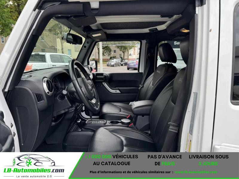 Jeep Wrangler V6 3.6 Pentastar 284 BVA 5 Portes  occasion � Beaupuy - photo n�6