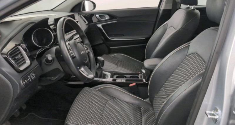 Kia Cee'd SW CEED 1.6 CRDi 136 MHEV Pulse 2022 - photo n°4 Kia Cee'd SW CEED 1.6 CRDi 136 MHEV Pulse  occasion à CHANAS - photo n°4