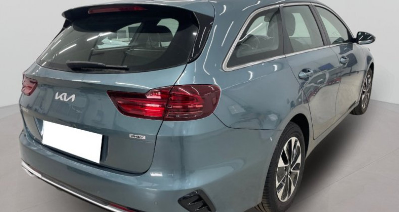 Kia Cee'd SW CEED 1.6 GDi Hybride Rechargeable 141 PRESTIGE DCT6 2022 - photo n°2 Kia Cee'd SW CEED 1.6 GDi Hybride Rechargeable 141 PRESTIGE DCT6  occasion à MIONS - photo n°2