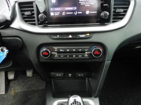 Kia Cee'd 1.0 t-gdi 120champion  occasion � Ganges - photo n�7