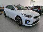 Kia Cee'd occasion Blanc année 2021 boite Robotisee Annonce Kia Cee'd occasion Essence 1.4 T-GDI 140ch GT Line DCT7 à Saint-Maximin